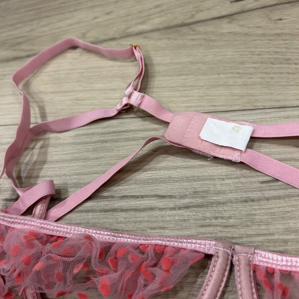 Heart Lingerie Set - Picture 4 of 11